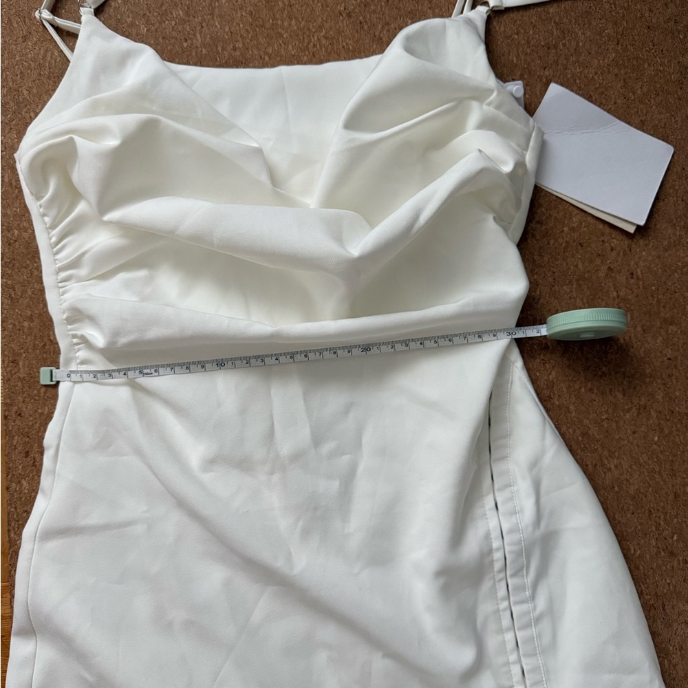 Elegant Cream Dress - Picture 6 of 6